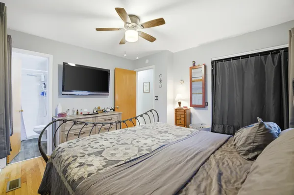 $345,000 | 201 West Streamwood Boulevard, Streamwood, IL 60107