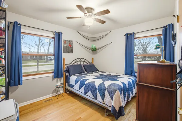 $345,000 | 201 West Streamwood Boulevard, Streamwood, IL 60107