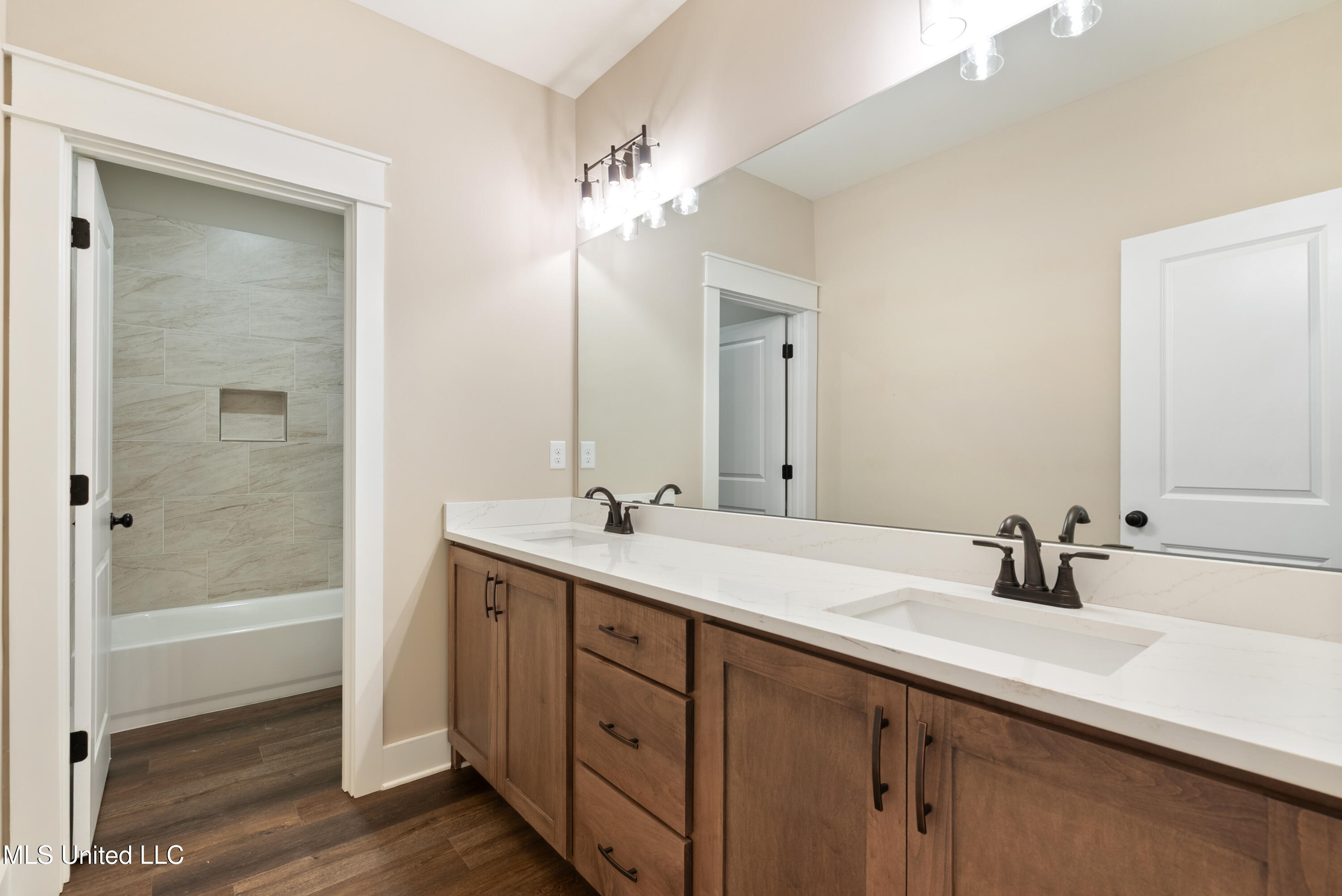 13721 Pebble Rdg Drive Byhalia, MS 38611 - Photo 31 of 44 15-DSC04800