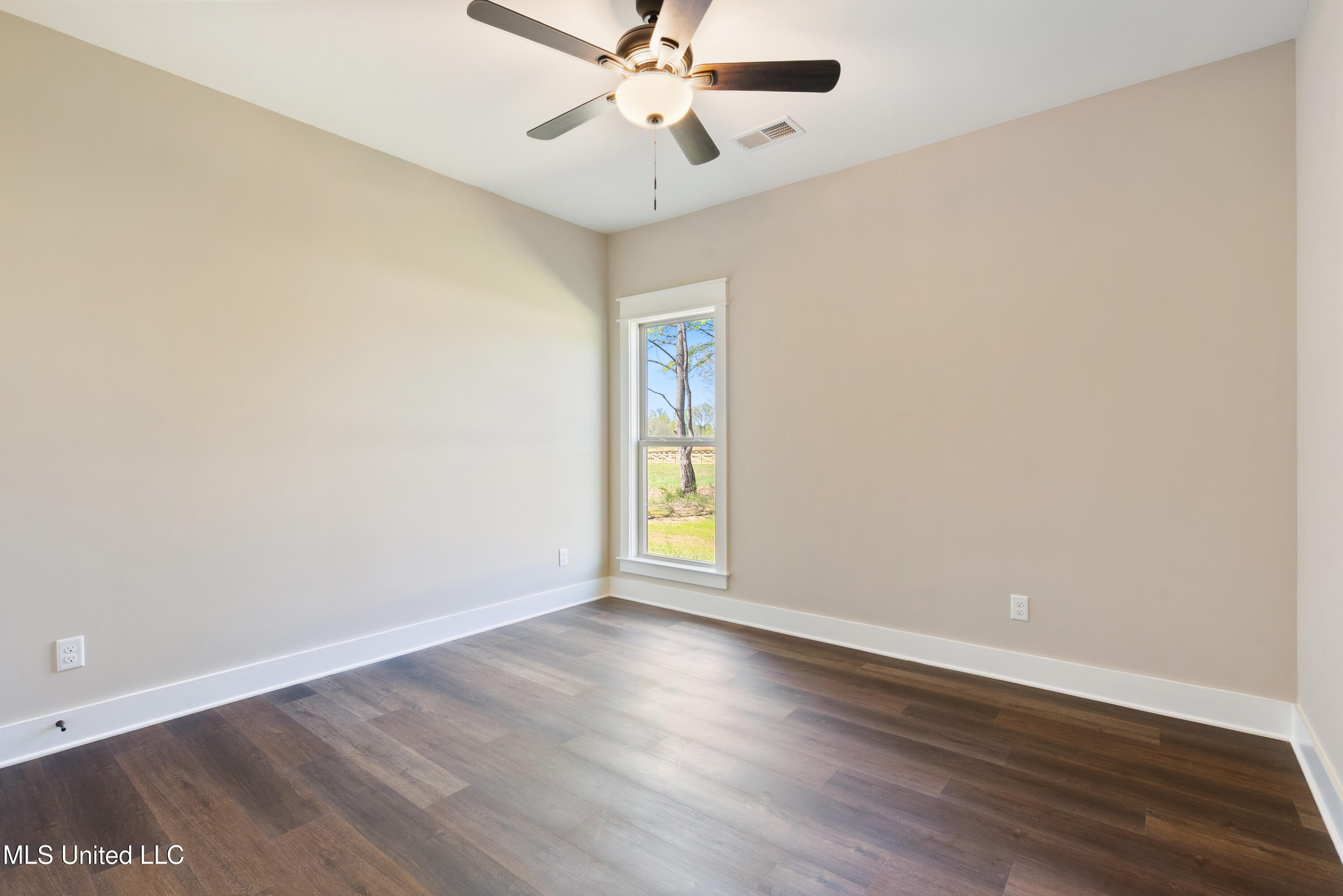 13721 Pebble Rdg Drive Byhalia, MS 38611 - Photo 32 of 44 13-DSC04790
