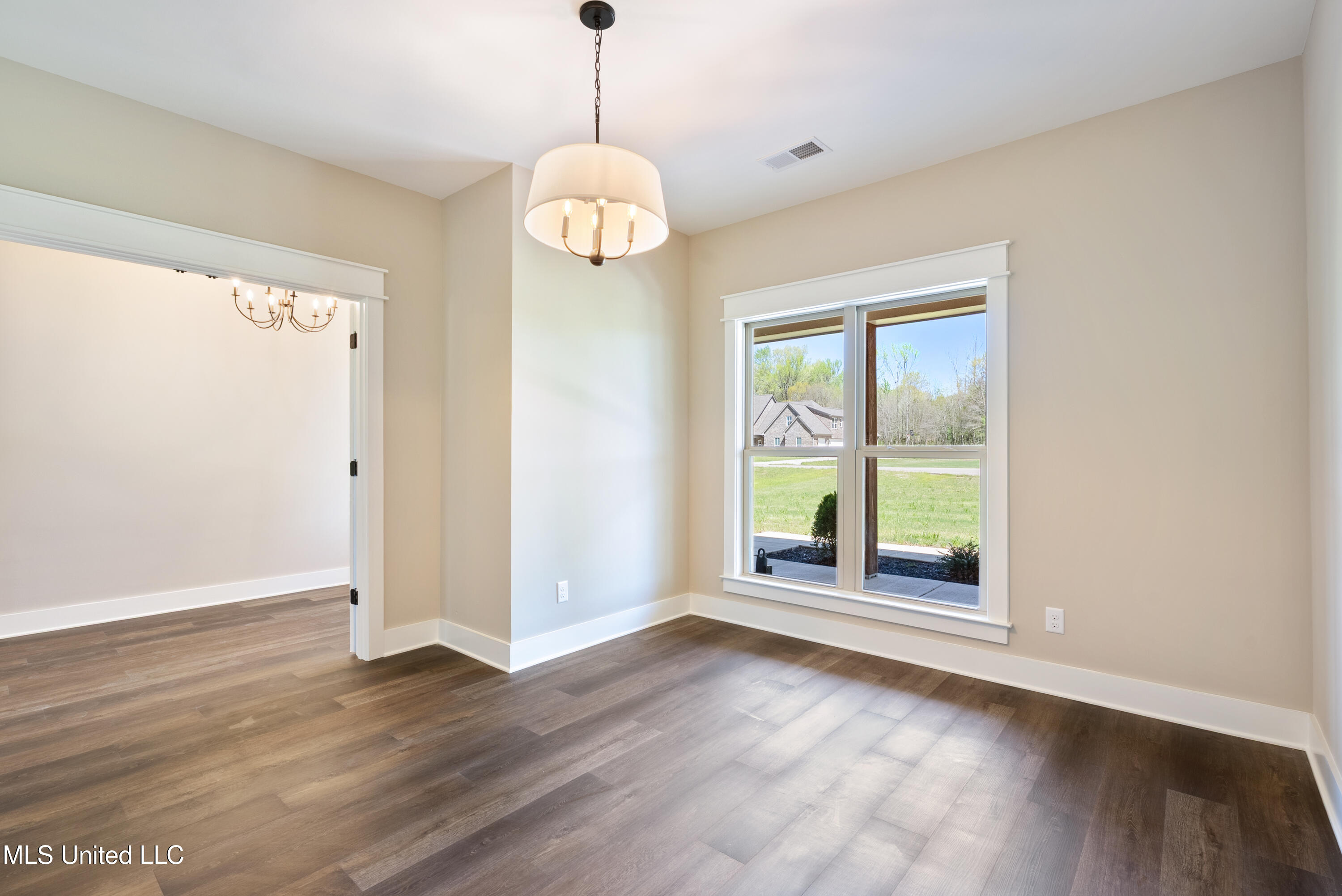 13721 Pebble Rdg Drive Byhalia, MS 38611 - Photo 8 of 44 08-DSC04765
