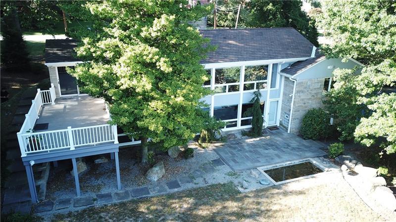 807 Valleyview Road Pittsburgh, PA 15243 - Photo 5 of 25 This home is amazing inside and out!