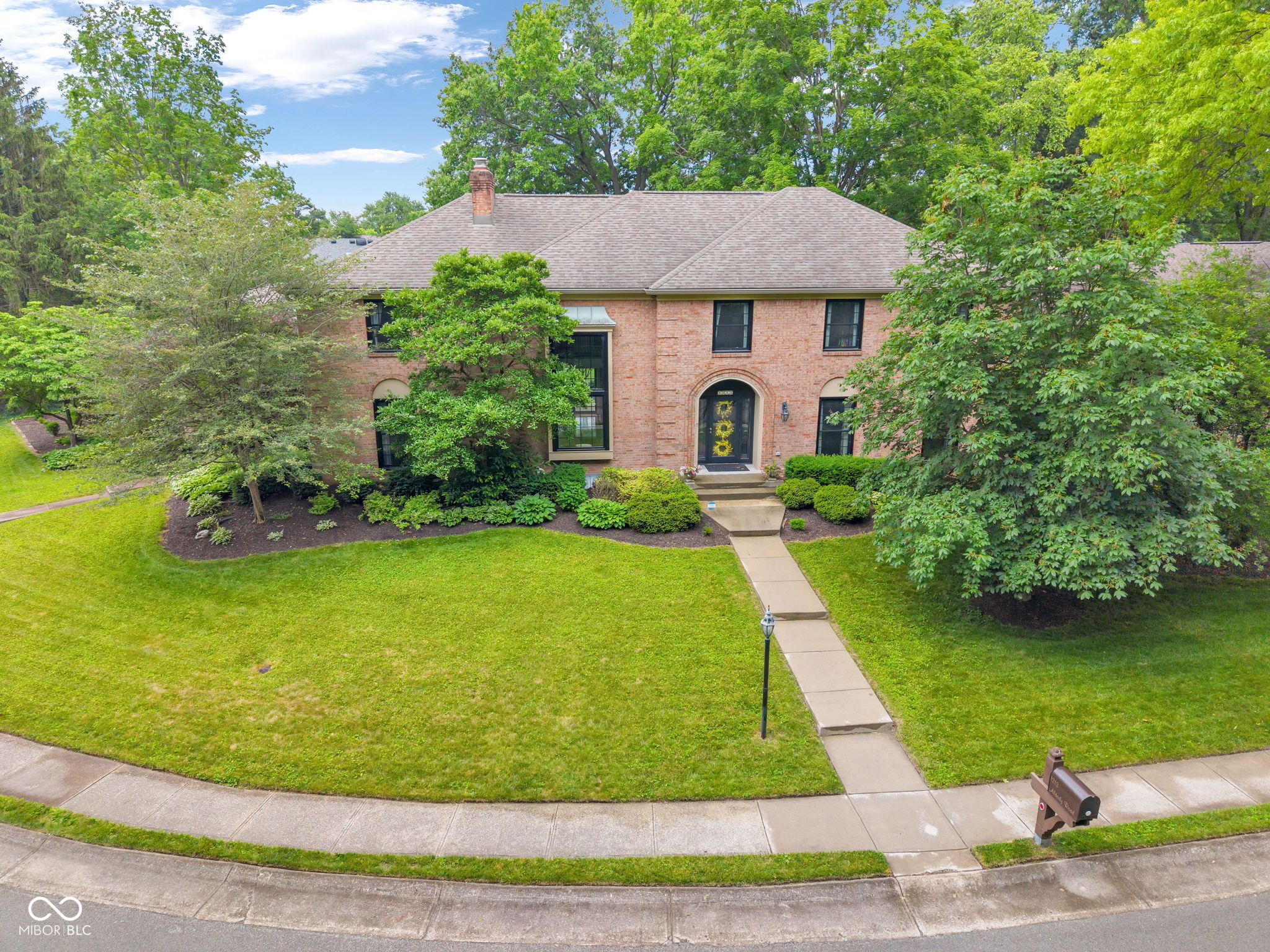 1213 Alderly Road Indianapolis, IN 46260 - Photo 1 of 65