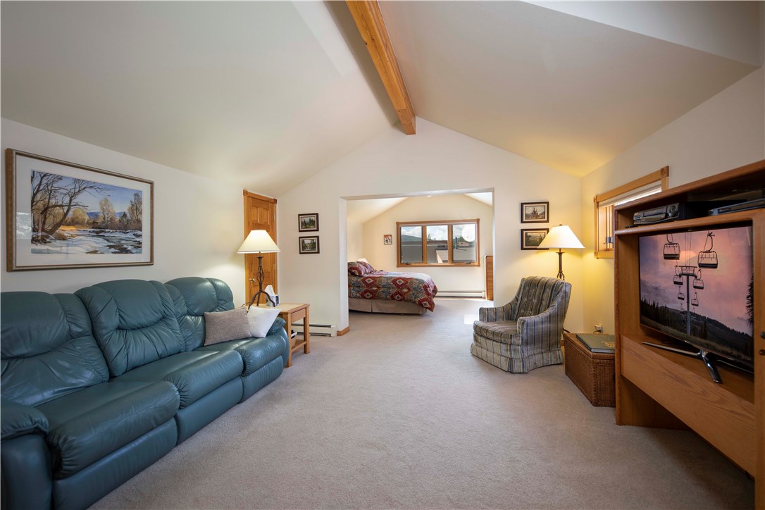 300 Riley Road Silverthorne, CO 80498 - Photo 13 of 34 Gallery Image 13