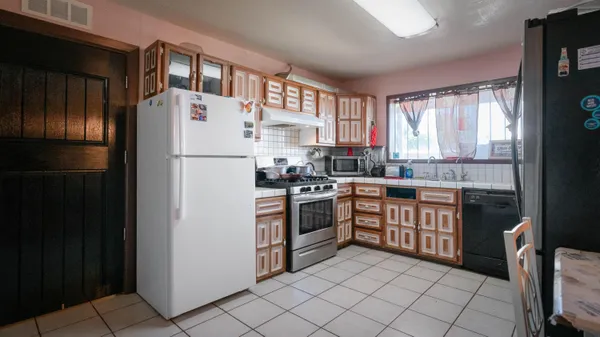 $430,000 | 407 South Eastern Avenue, Brawley, CA 92227