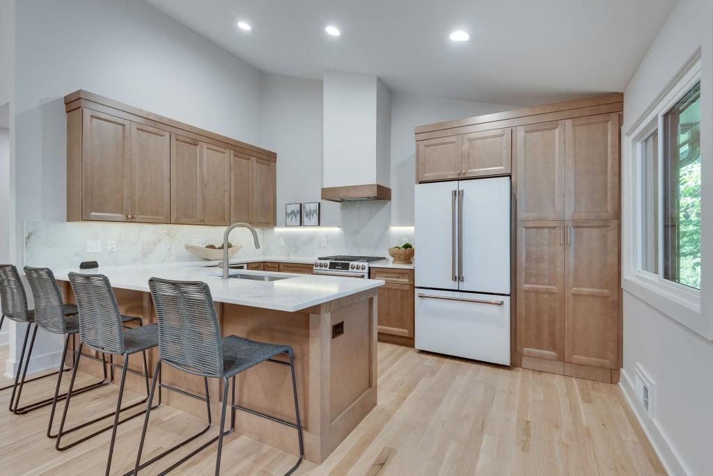 1399 Vista Leaf Drive Decatur, GA 30033 - Photo 14 of 49