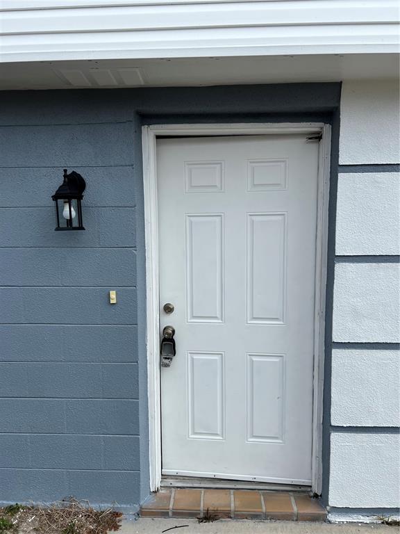 5333 Pasadena Drive, Unit 5333 New Port Richey, FL 34652 - Photo 2 of 12 a view of front door