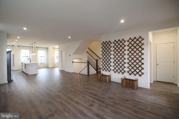 $635,000 | 45942 Raven Terrace, Sterling, VA 20165