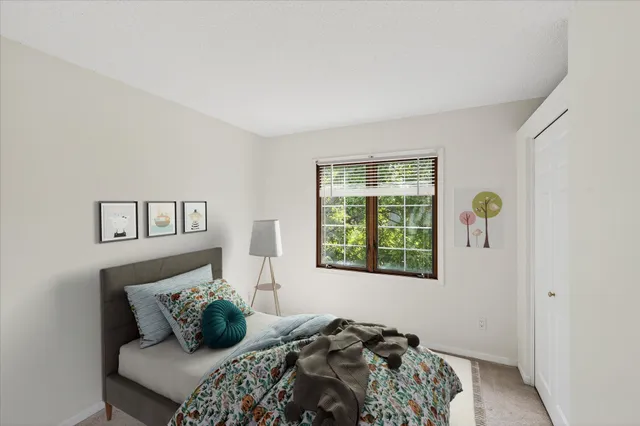 $197,900 | 3551 Blue Jay Way, Unit 201, Eagan, MN 55123