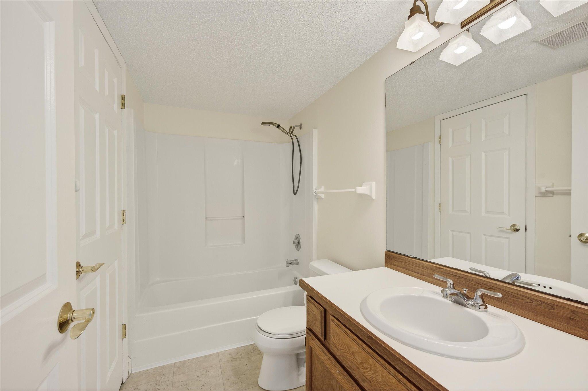 3551 Blue Jay Way, Unit 201 Eagan, MN 55123 - Photo 16 of 38