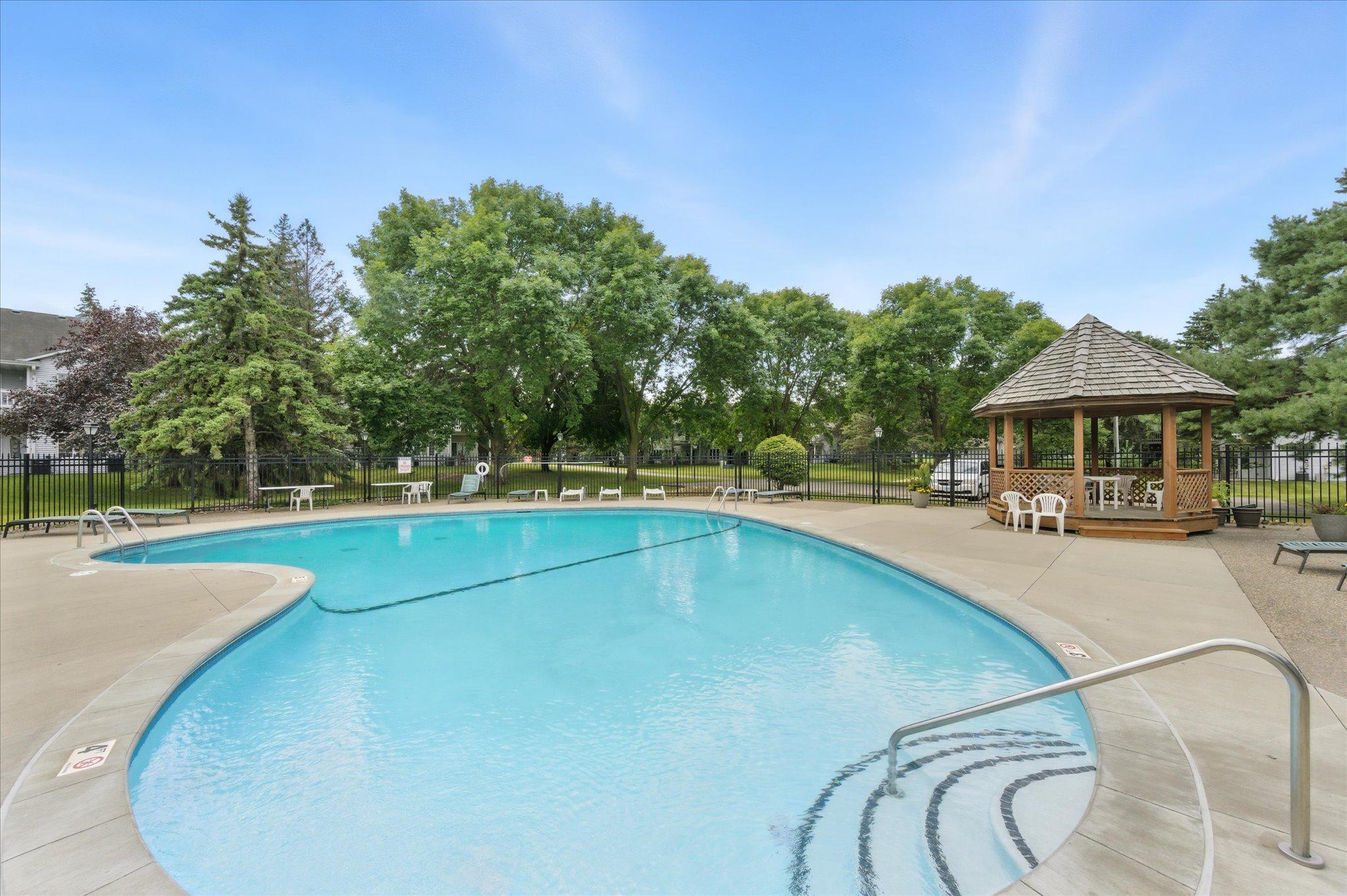 3551 Blue Jay Way, Unit 201 Eagan, MN 55123 - Photo 35 of 38