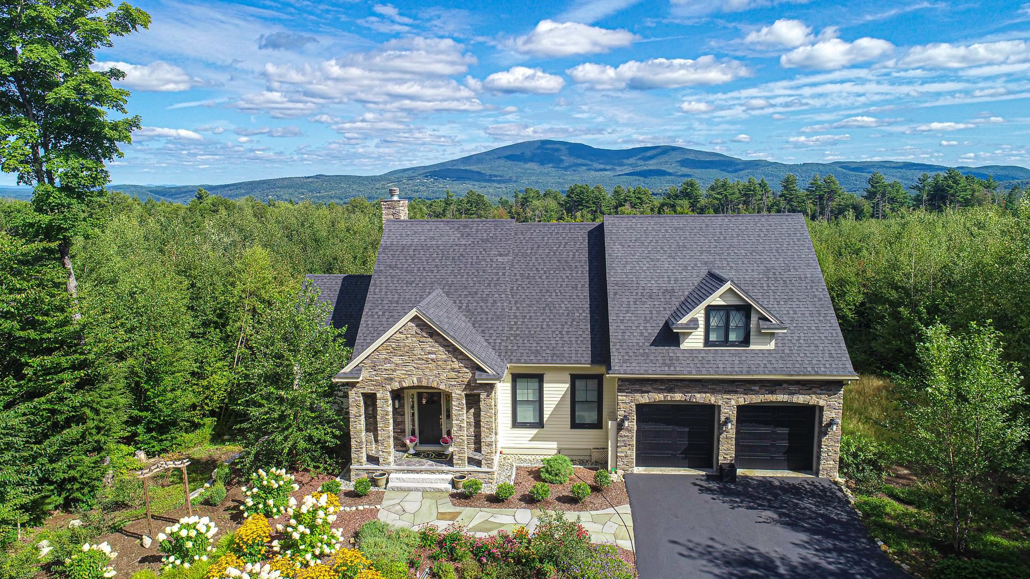 86 Hall Farm Road New London, NH 03257 - Photo 1 of 36