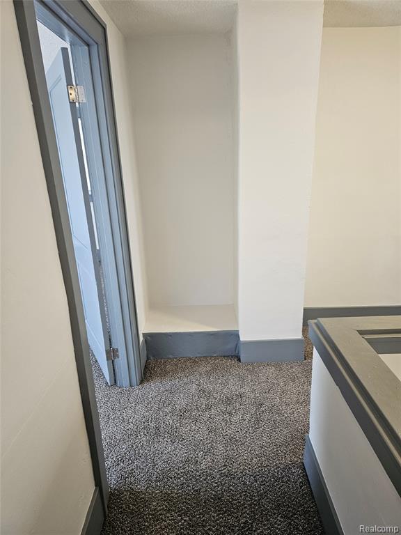 621 West Atherton Road Flint, MI 48507 - Photo 19 of 37