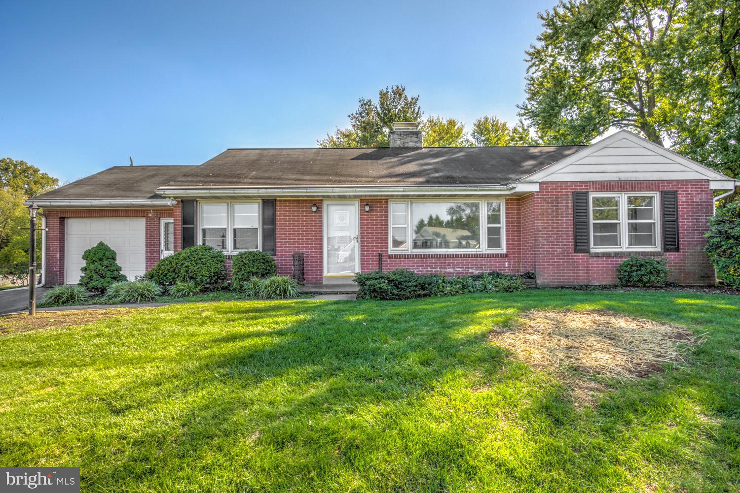 1010 Bluegrass Road Lancaster, PA 17601 - Photo 1 of 29 Gallery Image 1