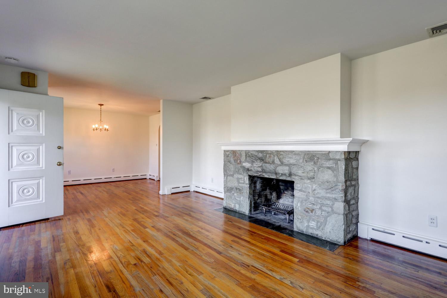 1010 Bluegrass Road Lancaster, PA 17601 - Photo 11 of 29 Gallery Image 11