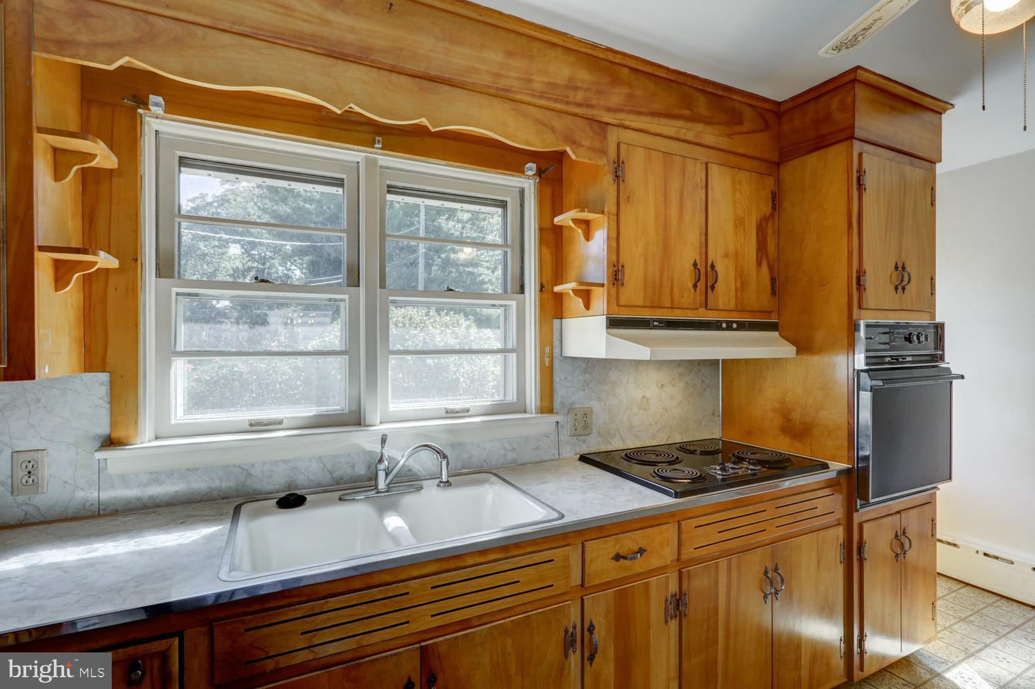 1010 Bluegrass Road Lancaster, PA 17601 - Photo 15 of 29 Gallery Image 15