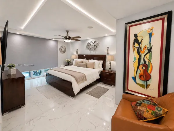 $3,300 | 2370 Northeast 135th Street, Unit 405, North Miami, FL 33181