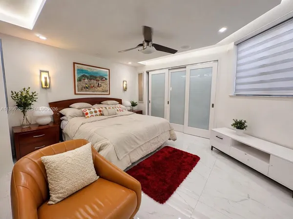 $3,300 | 2370 Northeast 135th Street, Unit 405, North Miami, FL 33181