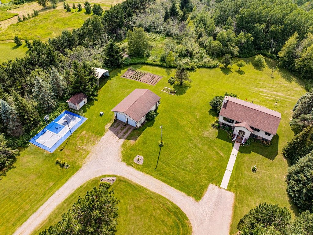 61 Maki Road Esko, MN 55733 - Photo 43 of 48