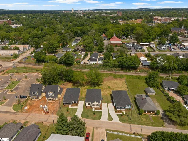 $394,611 | 18 North Georgia Avenue, Greenville, SC 29611