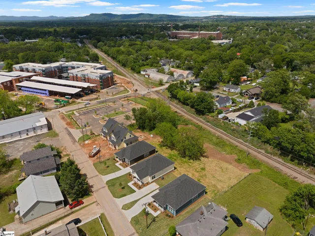 $394,611 | 18 North Georgia Avenue, Greenville, SC 29611