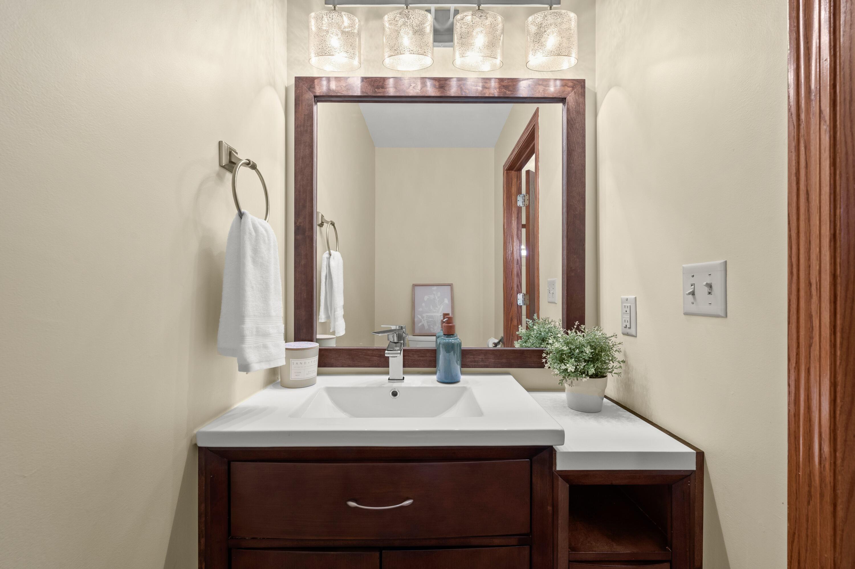 765 Oakridge Road St. Joseph, MI 49085 - Photo 23 of 50 25DSC_4253