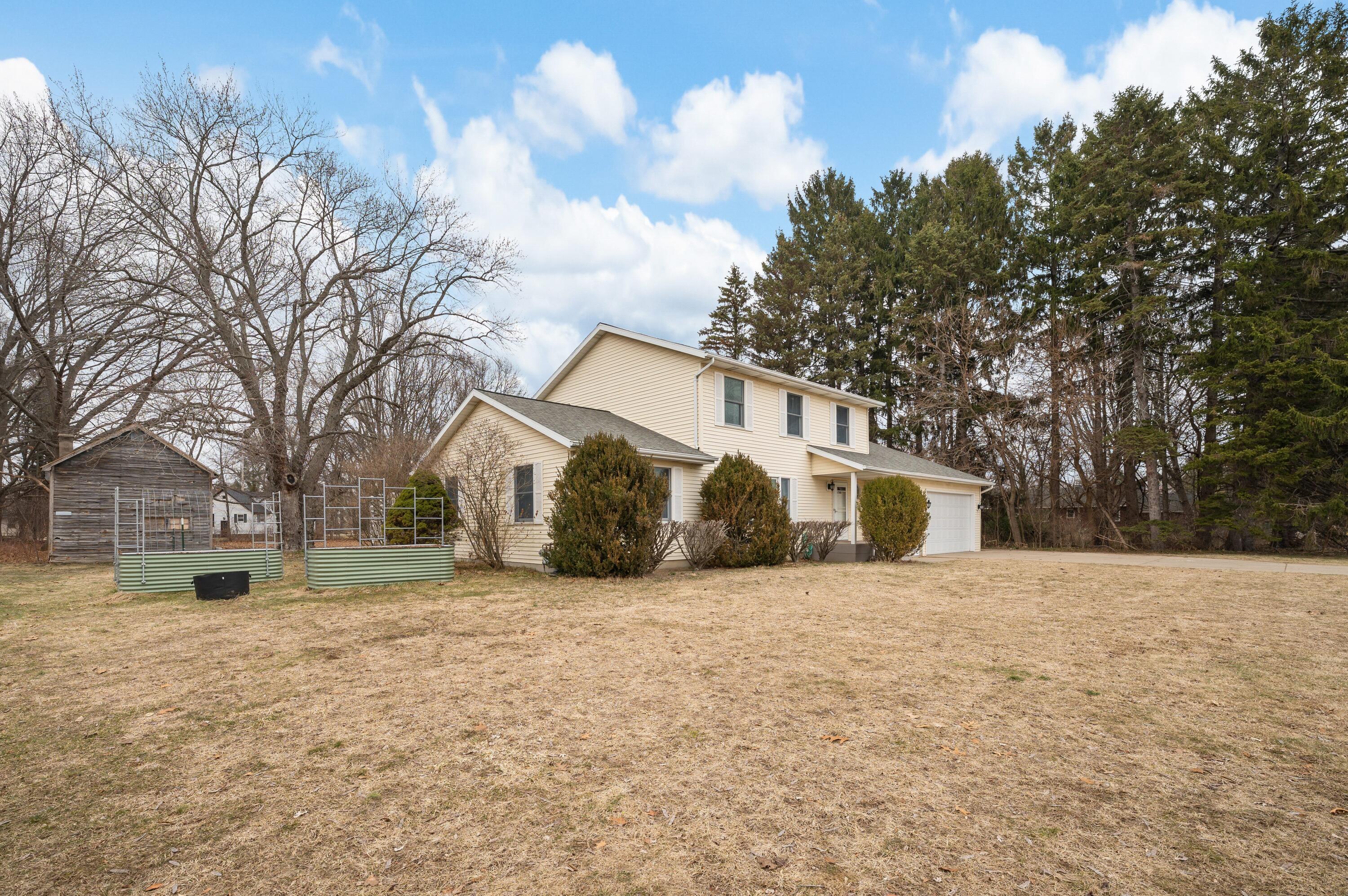 765 Oakridge Road St. Joseph, MI 49085 - Photo 3 of 50 03DSC_4398