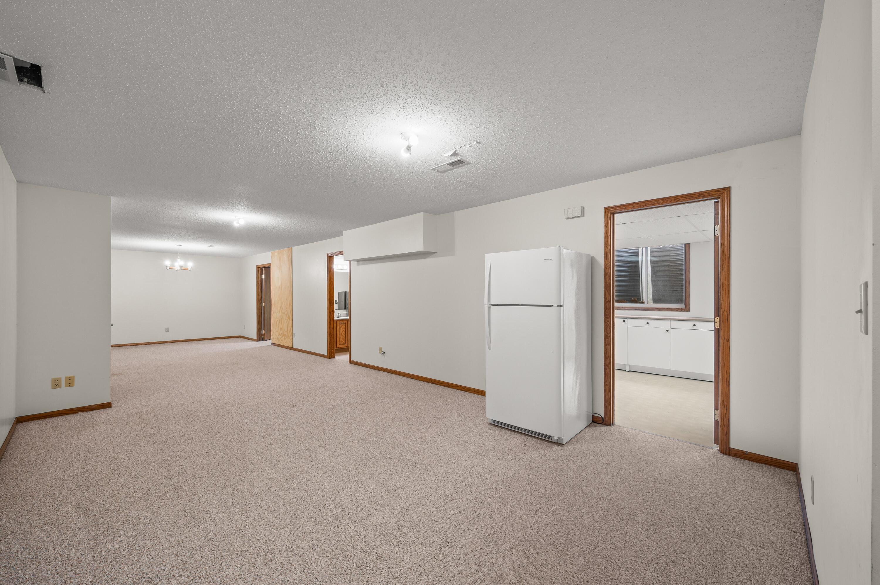 765 Oakridge Road St. Joseph, MI 49085 - Photo 31 of 50 33DSC_4274