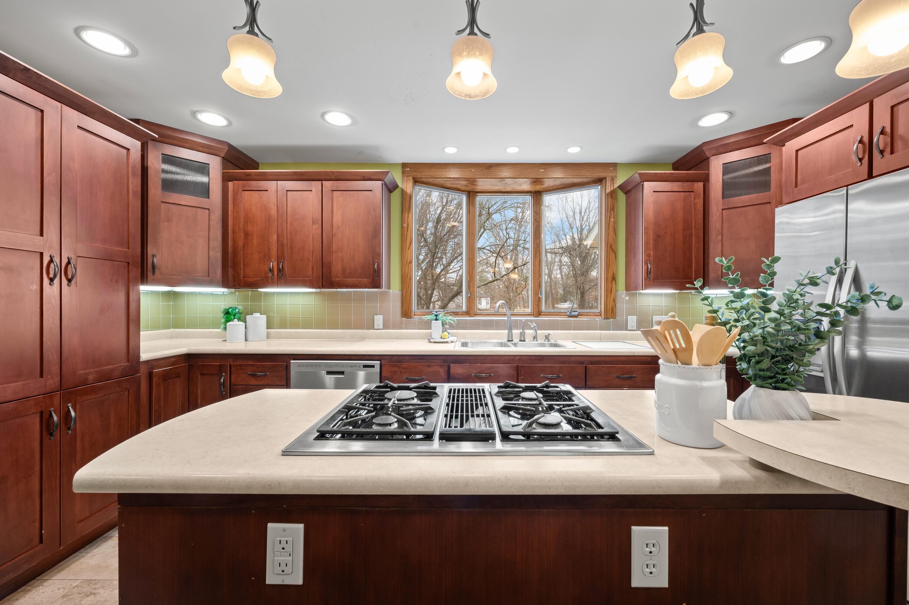 765 Oakridge Road St. Joseph, MI 49085 - Photo 10 of 50 10DSC_4142