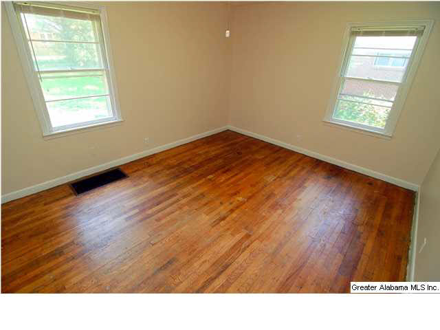 1009 Inzer Drive Birmingham, AL 35214 - Photo 8 of 15