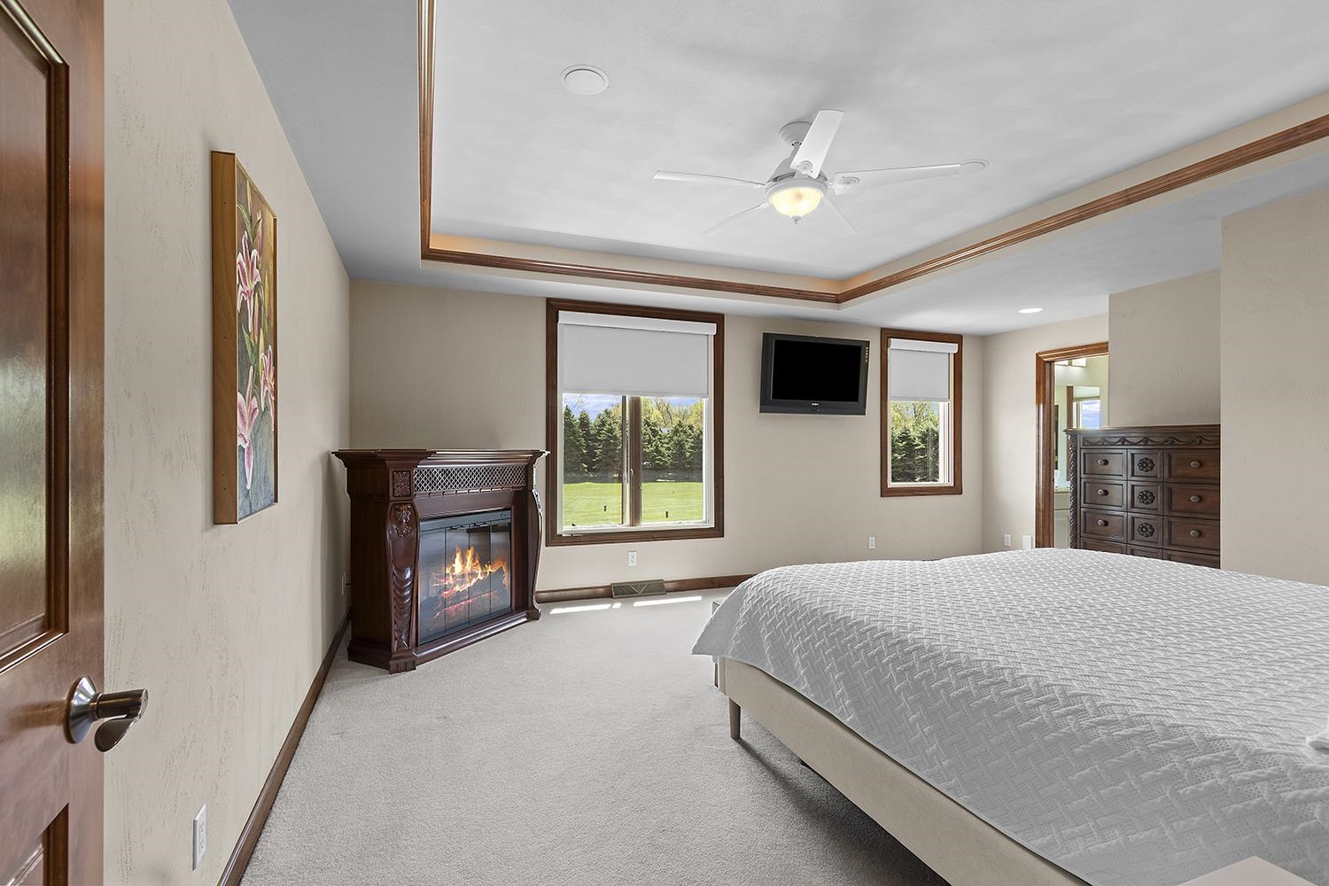 W7415 Ridgetop Drive Neenah, WI 54956 - Photo 15 of 55