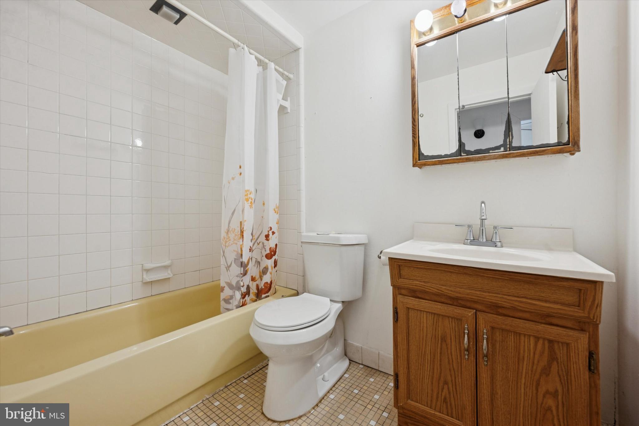 214-216 Beech Road Wallingford, PA 19086 - Photo 15 of 25