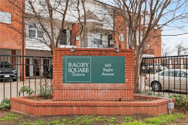 $289,900 | 600 Bagby Avenue, Unit 7E, Waco, TX 76706