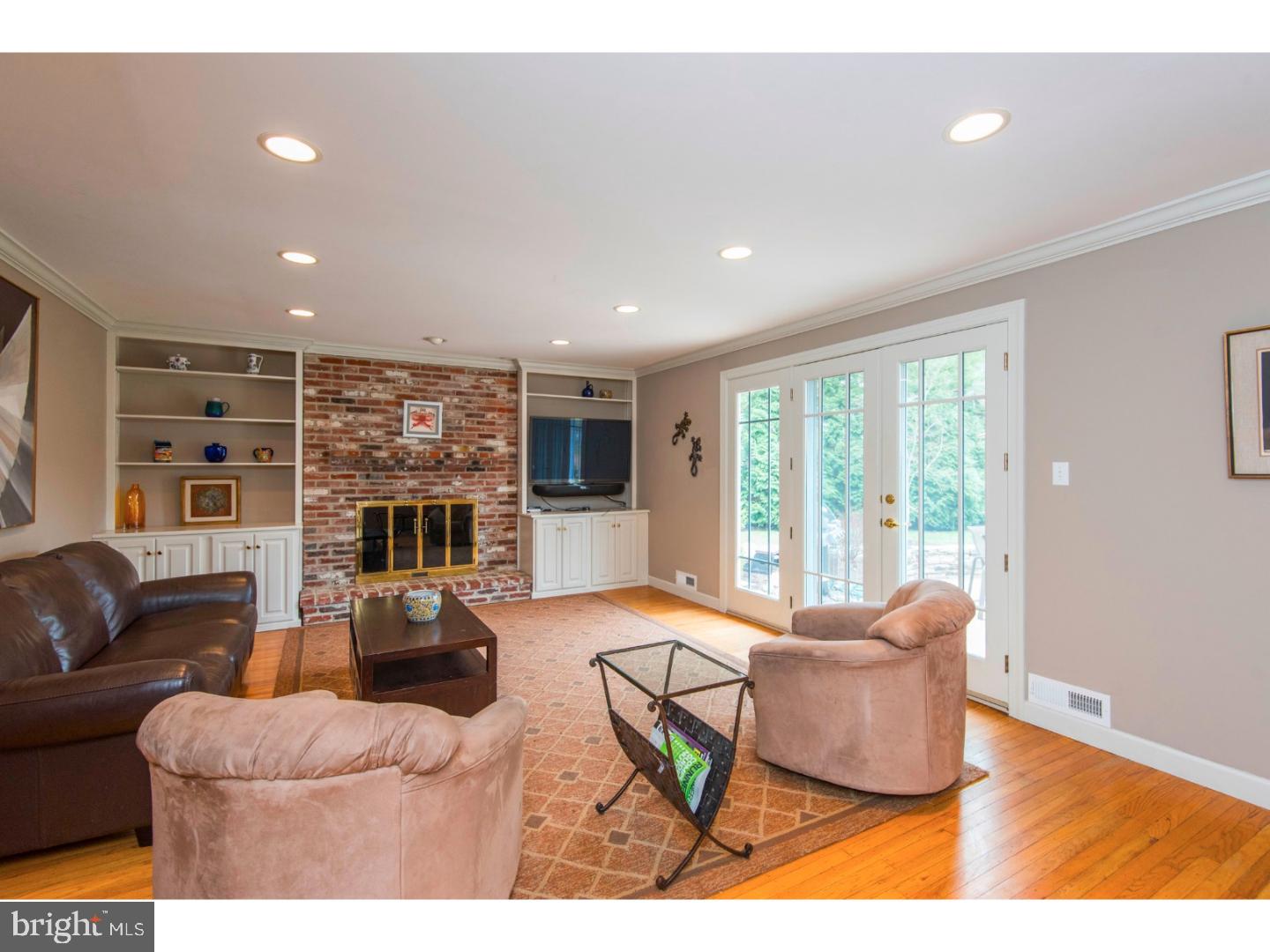 4 Winding Way Wayne, PA 19087 - Photo 16 of 25 Family Room