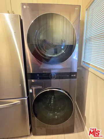 a close view of washer and dryer