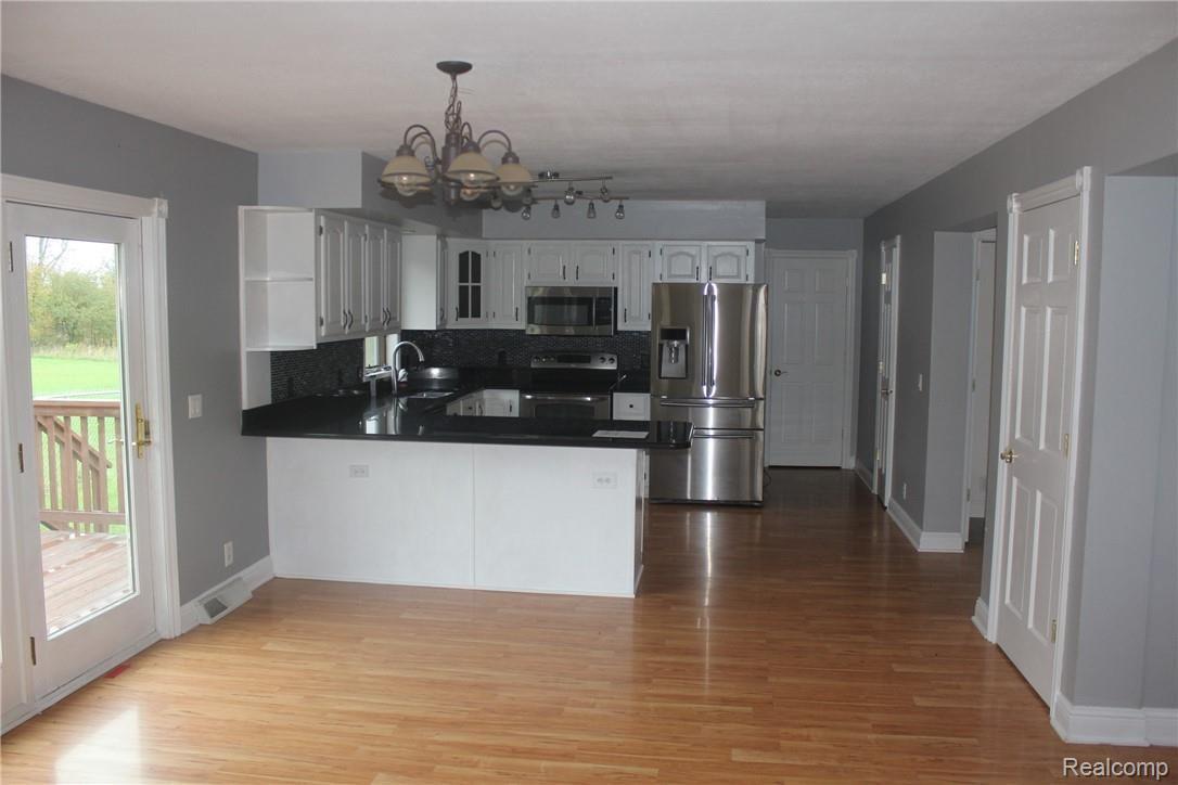 14878 Byron Road Byron, MI 48418 - Photo 47 of 48 IMG_8606.JPG