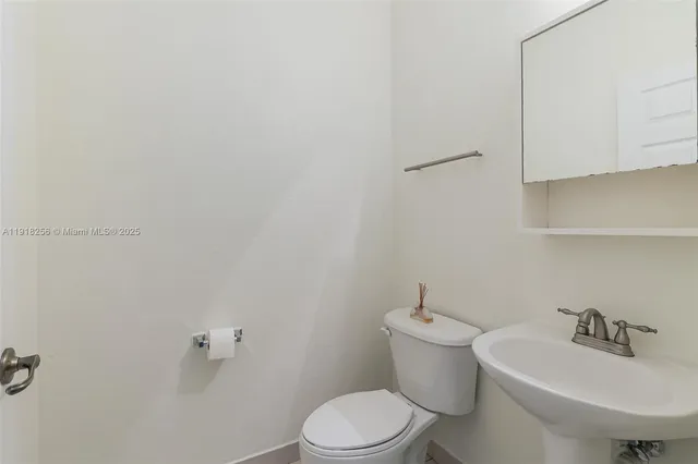 $499,000 | 12566 Southwest 126th Avenue, Miami, FL 33186