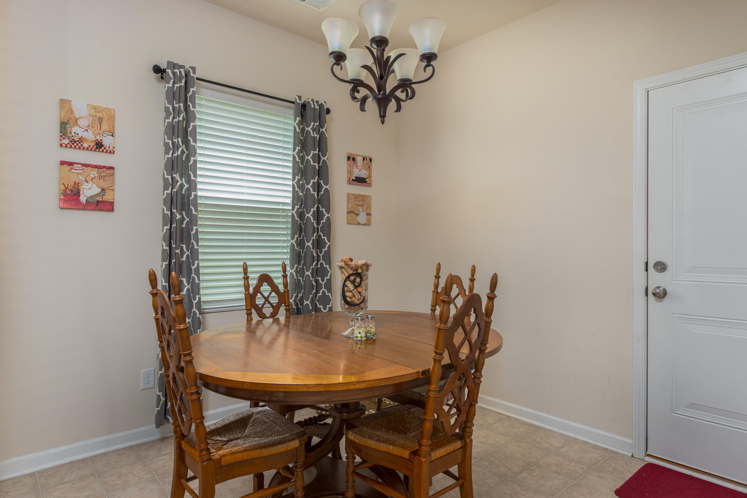 164 Brookhaven Road Summerville, SC 29486 - Photo 5 of 13 Eat in Kitchen