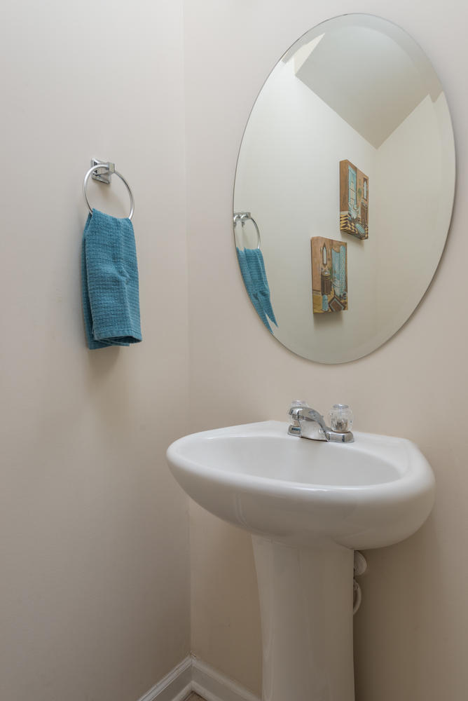 164 Brookhaven Road Summerville, SC 29486 - Photo 6 of 13 Powder Room