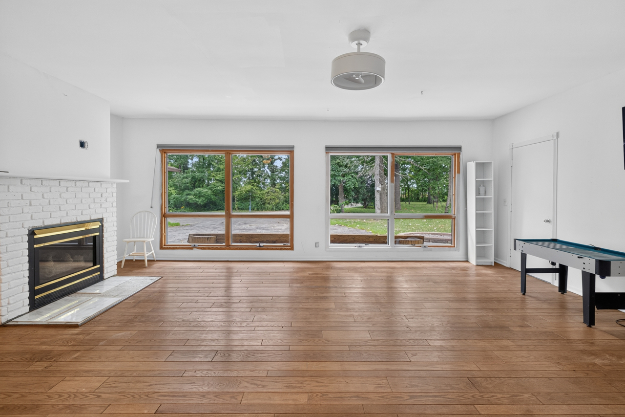 14309 K K B Road Capron, IL 61012 - Photo 13 of 50 Gallery Image 13