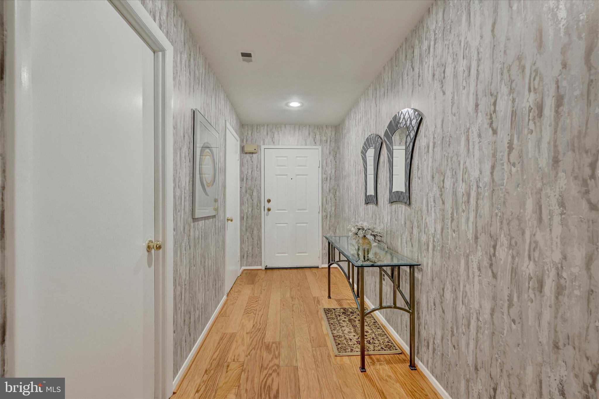 3011 Fallstaff Road, Unit 204A Baltimore, MD 21209 - Photo 4 of 28