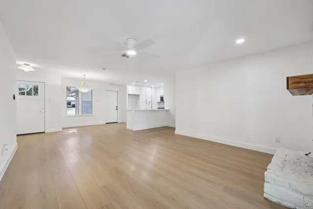 $599,900 | 8214 Kearsarge Drive, Austin, TX 78745