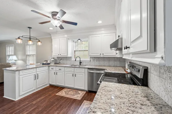 $199,000 | 208 Bethea Street, Latta, SC 29565