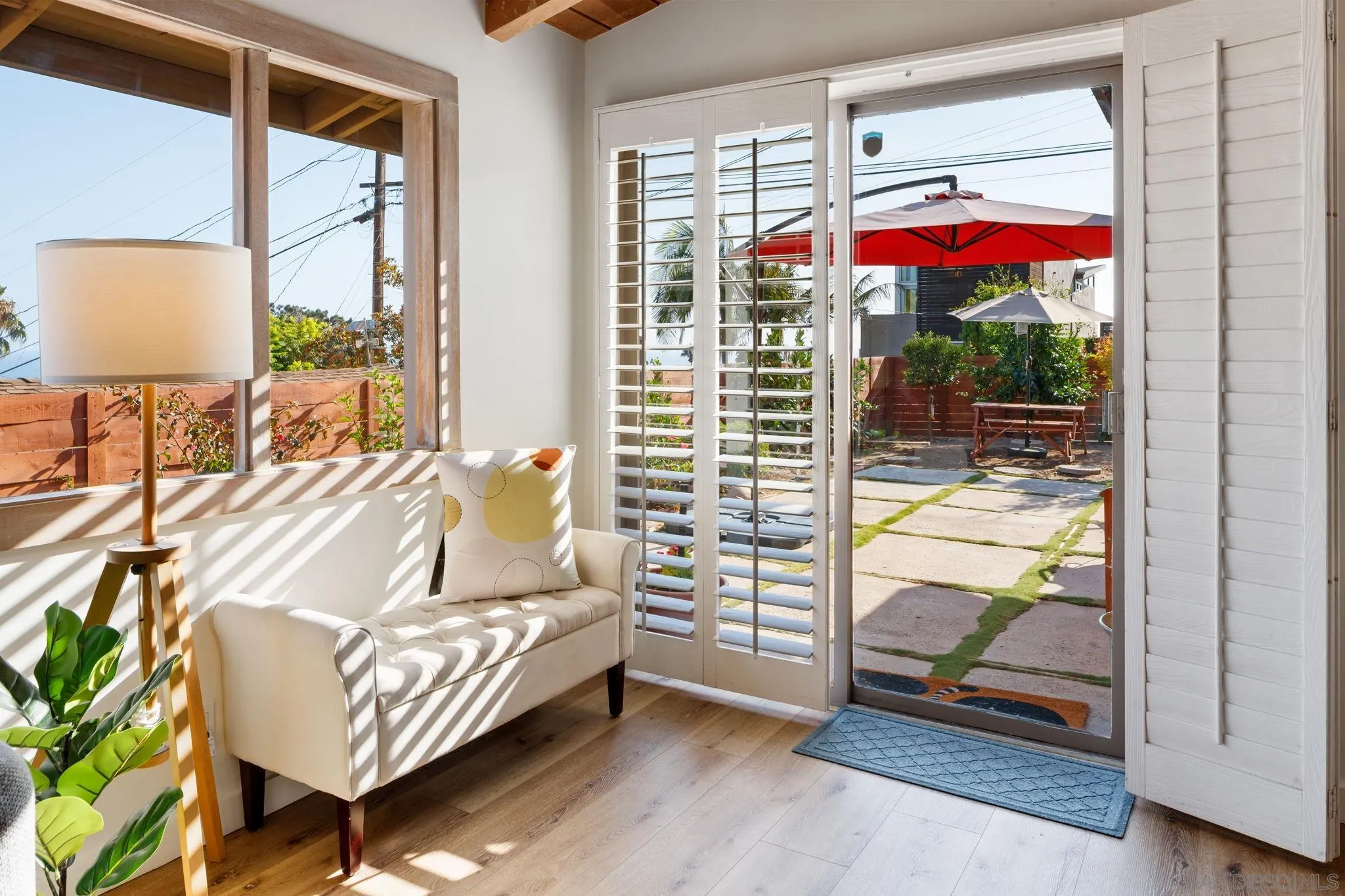 5643 Linda Rosa Avenue La Jolla, CA 92037 - Photo 13 of 56