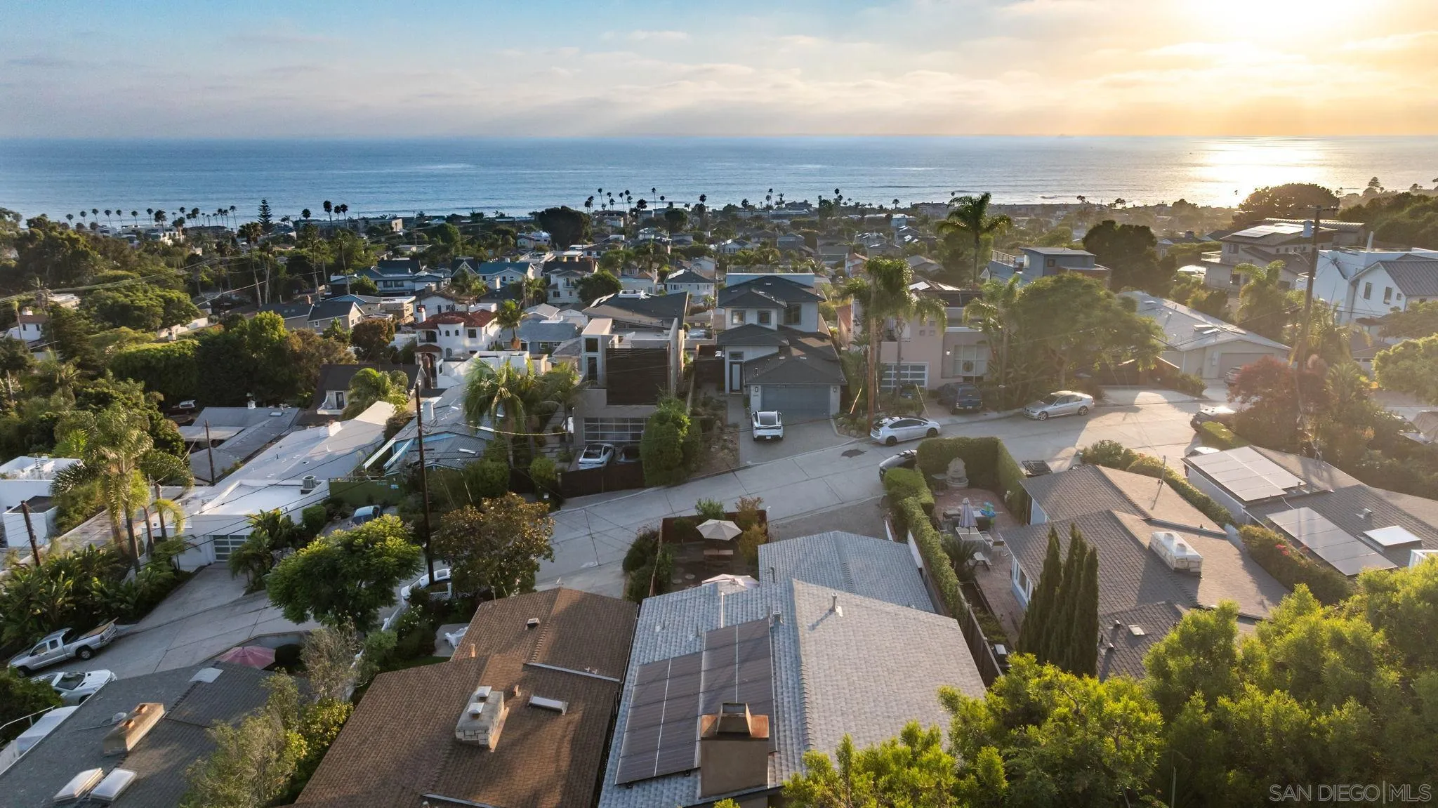 5643 Linda Rosa Avenue La Jolla, CA 92037 - Photo 53 of 56 an aerial view of multiple house