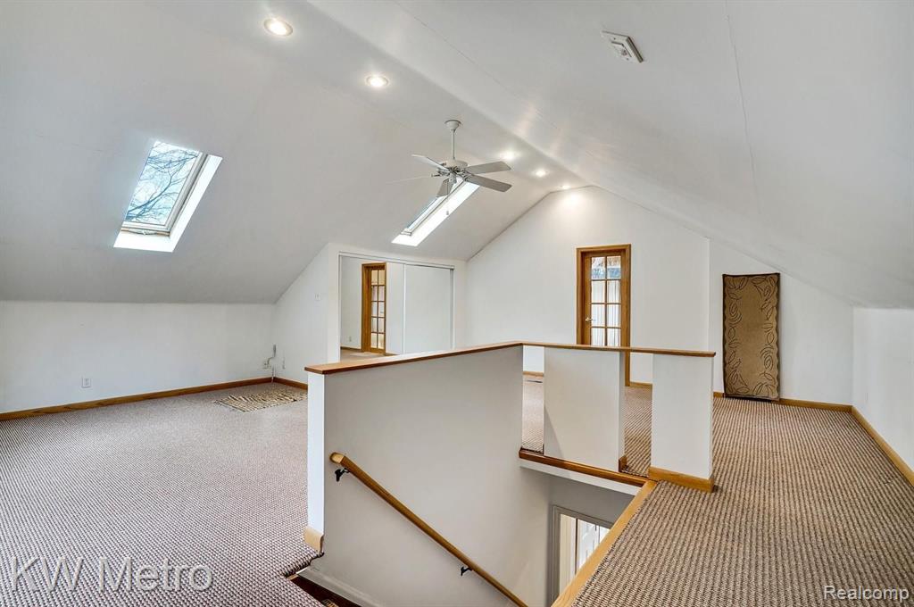 31675 Lahser Road Beverly Hills, MI 48025 - Photo 15 of 28