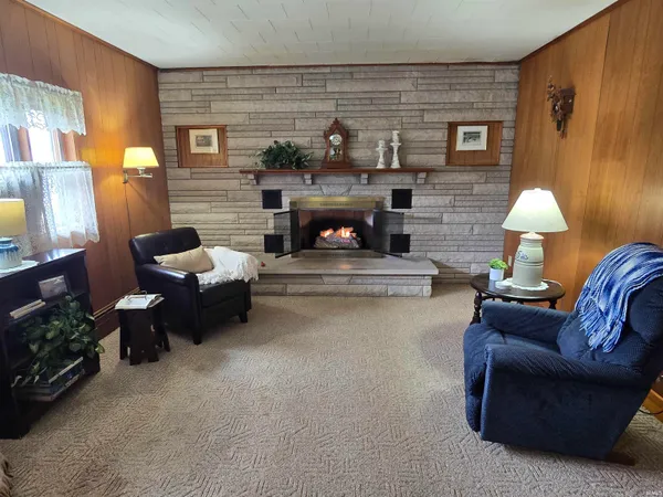 $129,900 | 267 East Commerce Street, Dunkirk, IN 47336