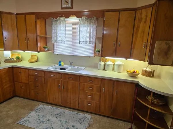 $129,900 | 267 East Commerce Street, Dunkirk, IN 47336