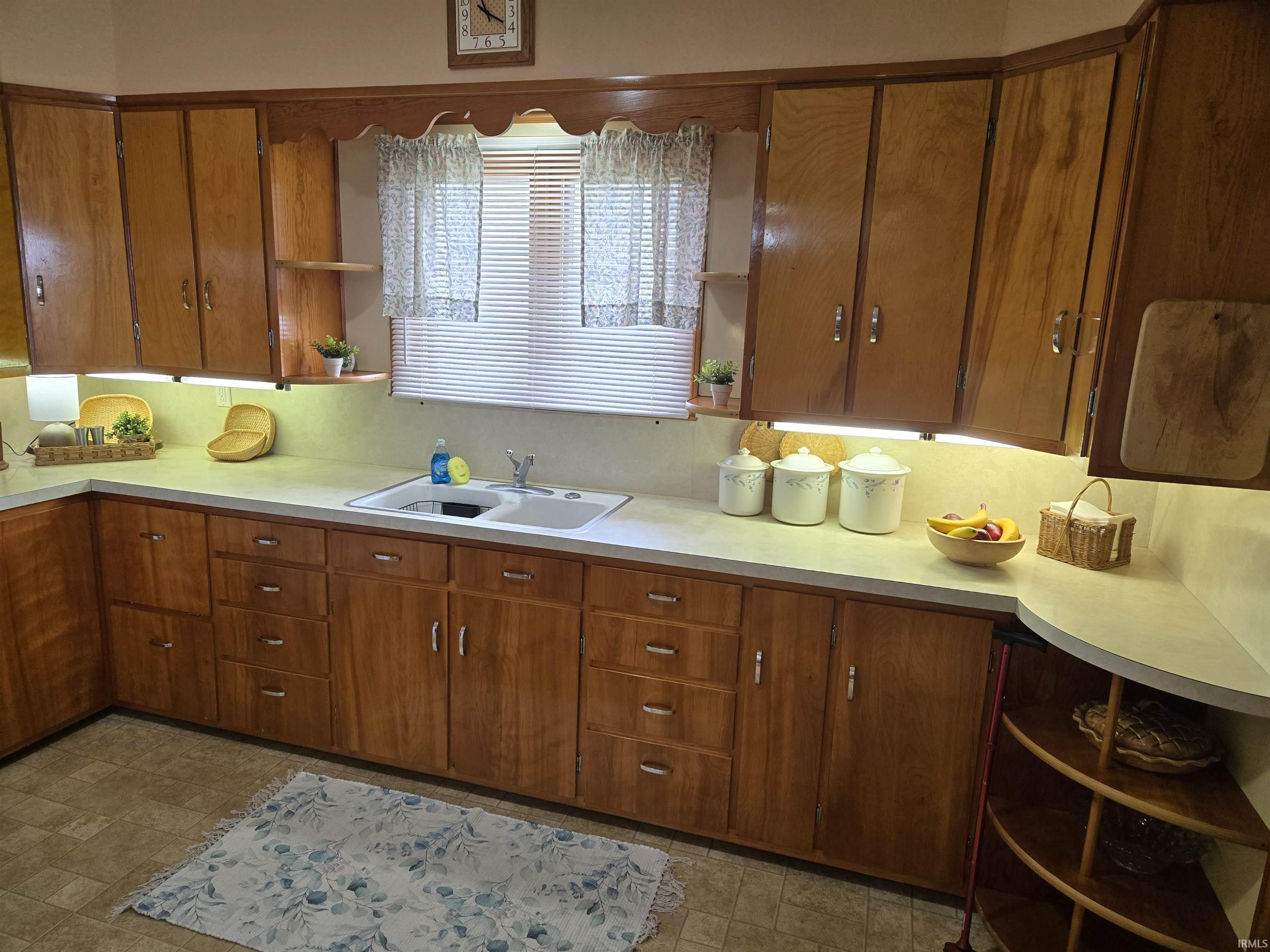 267 East Commerce Street Dunkirk, IN 47336 - Photo 23 of 29