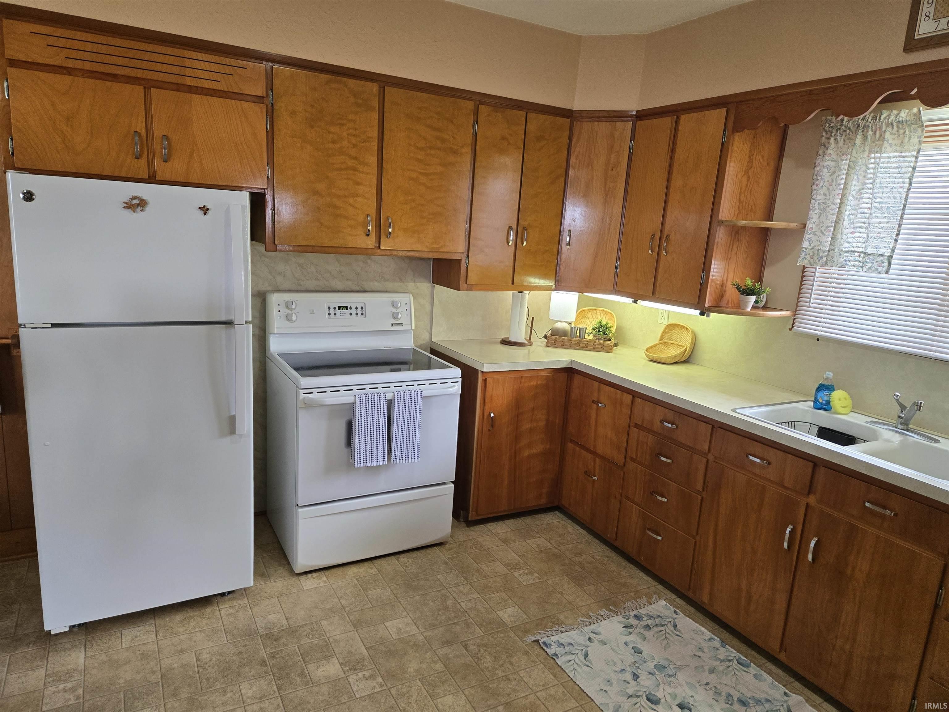 267 East Commerce Street Dunkirk, IN 47336 - Photo 24 of 29